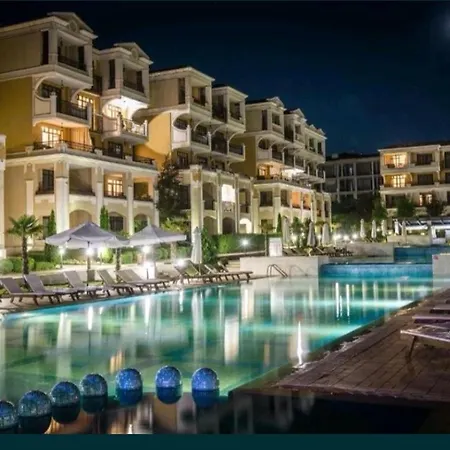 Life Private Garden *